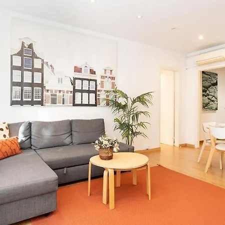 Apartament Spacious In Sant Gervasi Barcelona